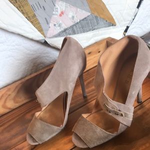 L.A.M.B taupe suede heels. Size 8.5.